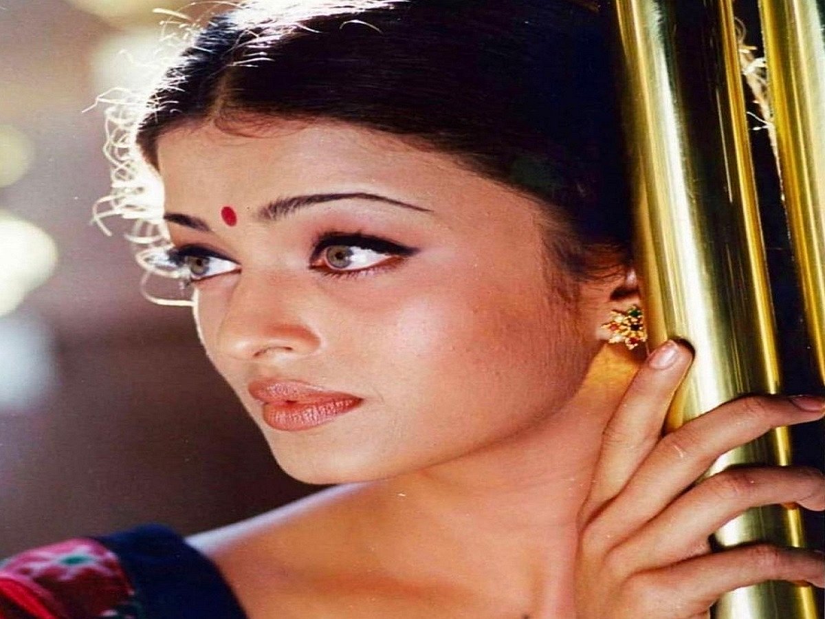 'Hum Dil De Chuke Sanam' turns 22: Aishwarya calls film evergreen