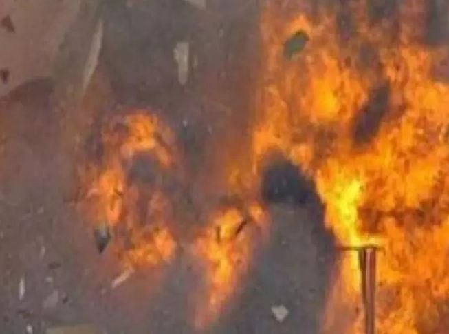 Two injured in bomb blast in Bihar's Siwan