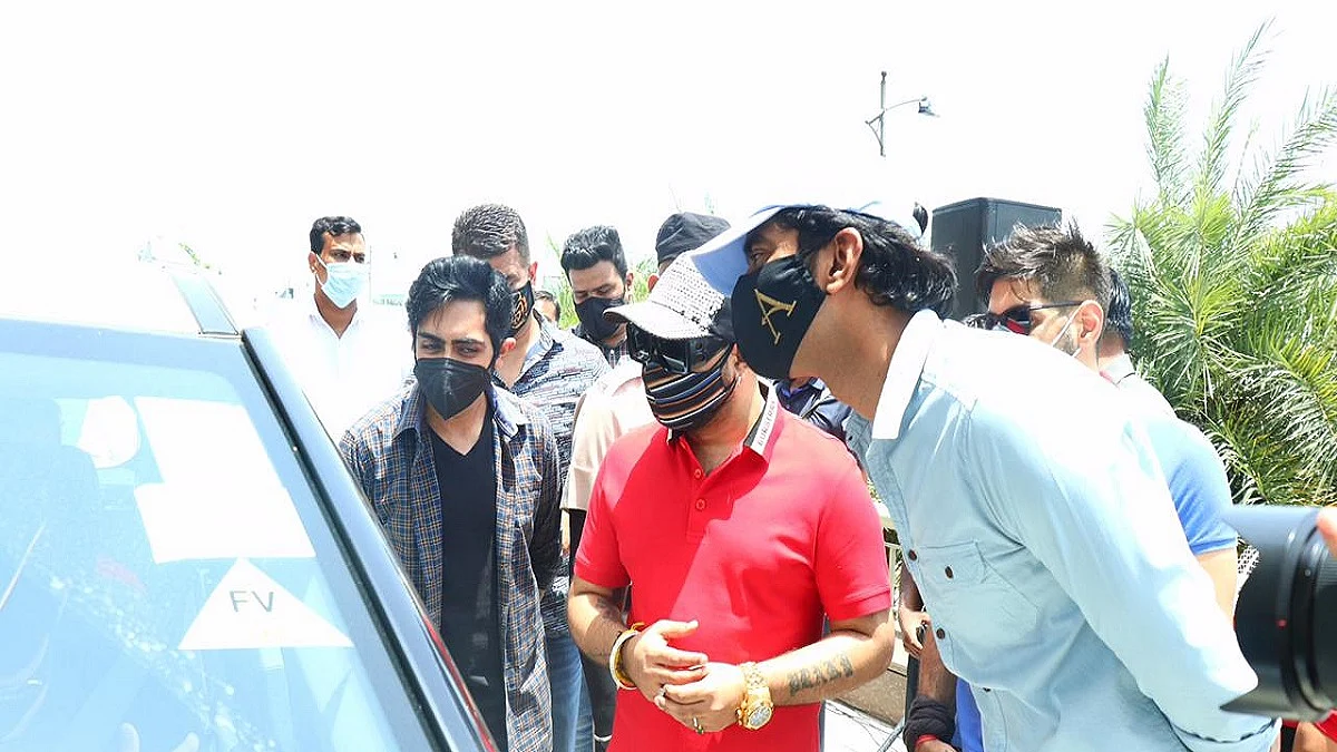 'United By Blood' conducts another instalement of 'vaccination in car' at Mohali mall