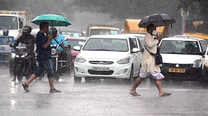 Rain, thunderstorms to lash Western Ghats from Monday: IMD