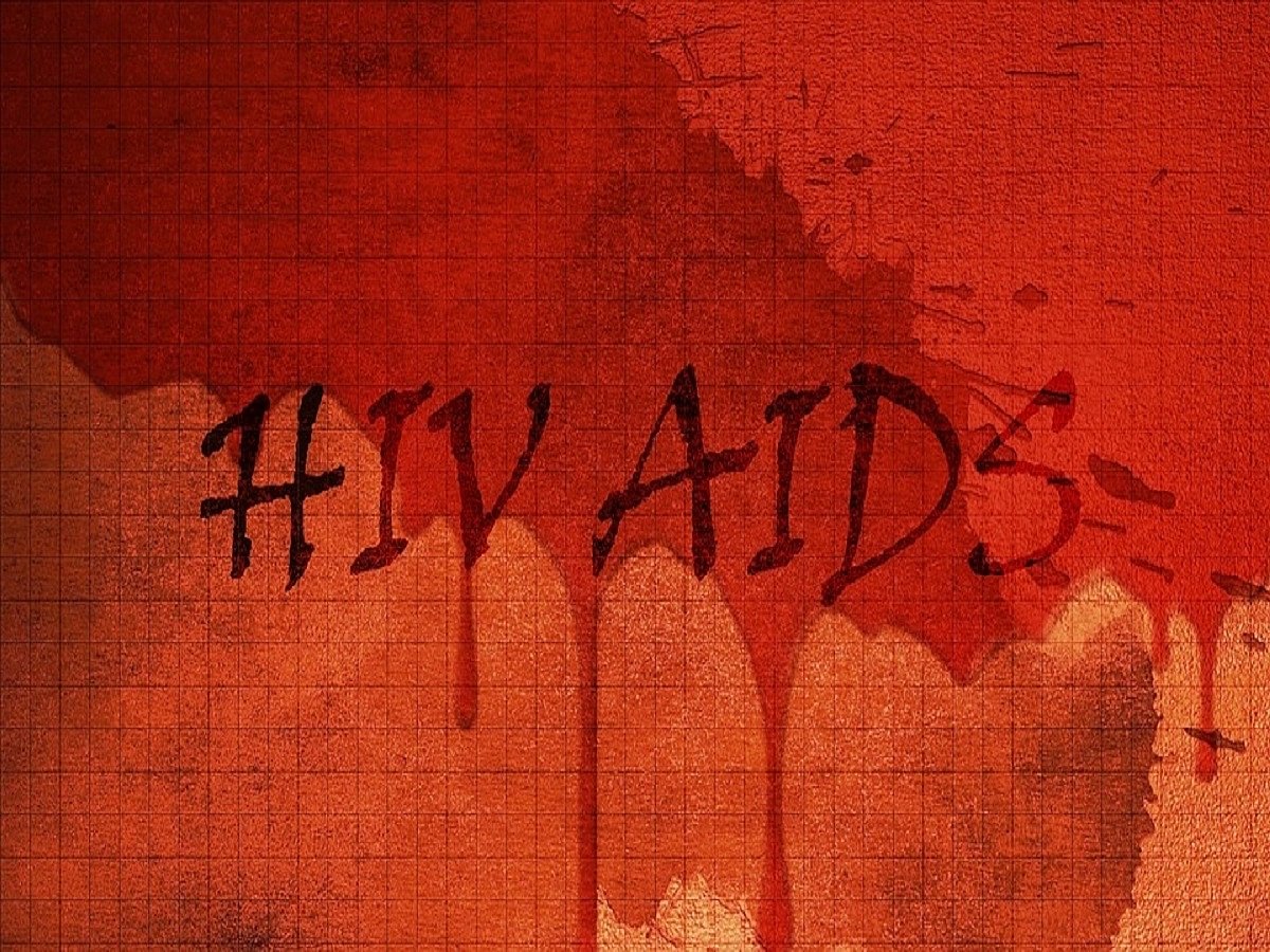 UNAIDS chief calls for new momentum in fight against HIV