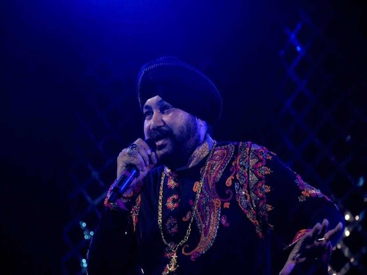 Strongly condemn promoting tobacco, alcohol or guns in songs: Daler Mehndi