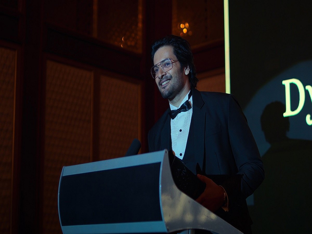 Still from Ray