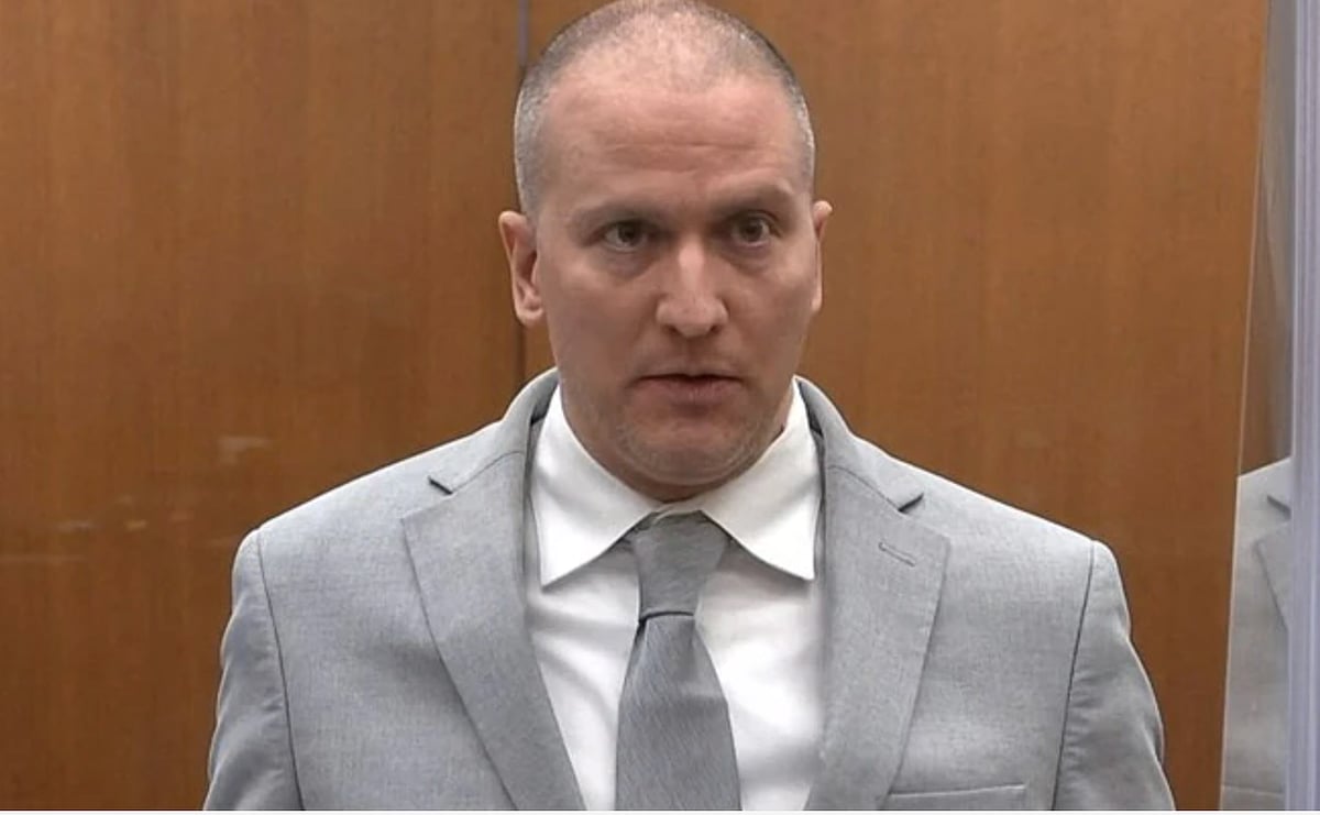 Derek Chauvin gets 22.5 years in prison for George Floyd's death