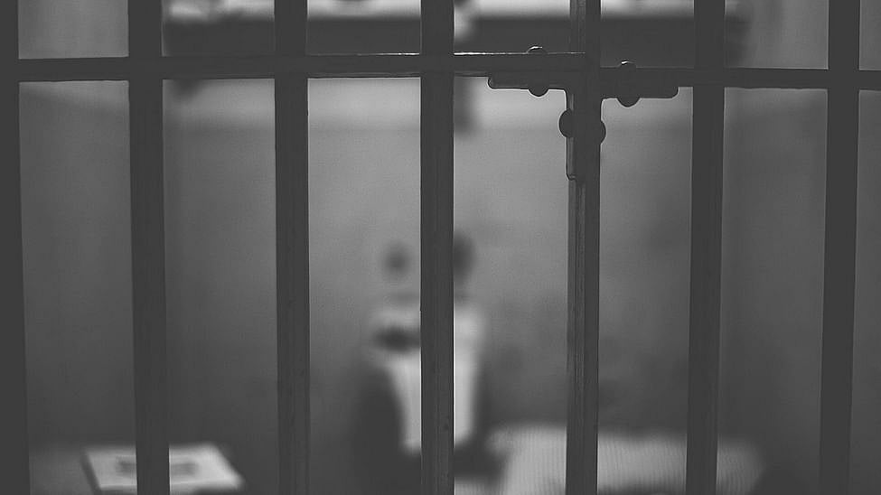 7 prisoners escape Arunachal jail by throwing chilli powder