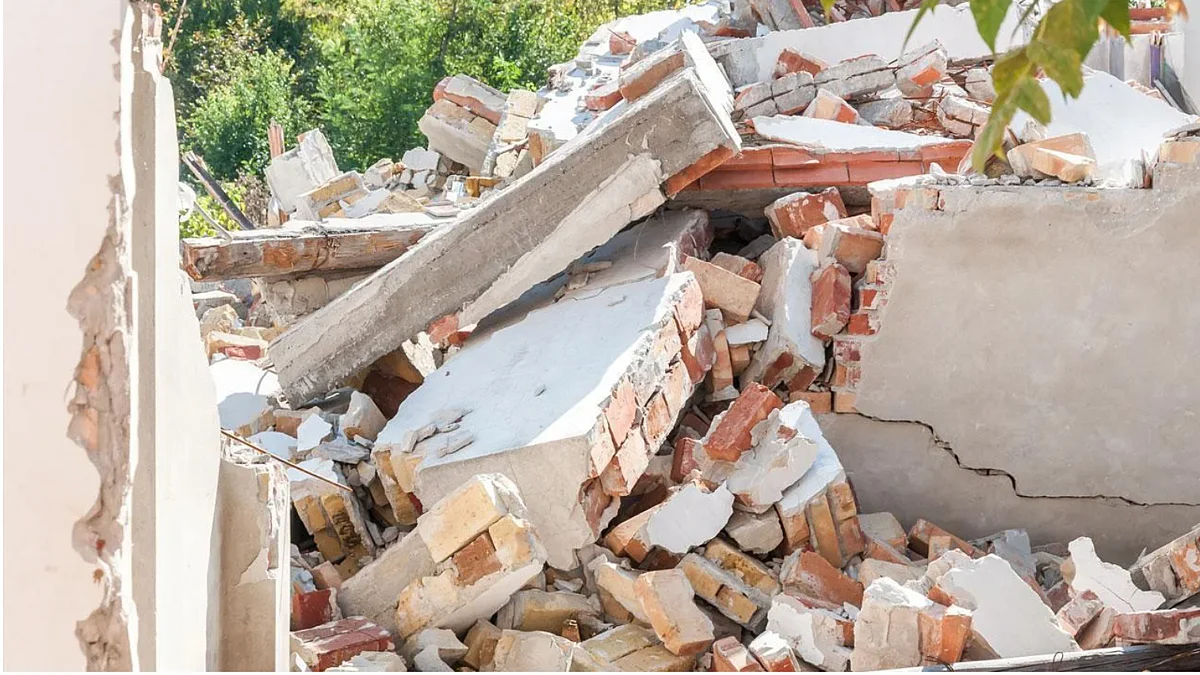 Under-construction shed collapses at INS Hamla in Mumbai; 11 labourers injured