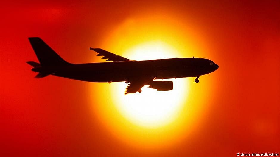 India extends international flights suspension to August 31