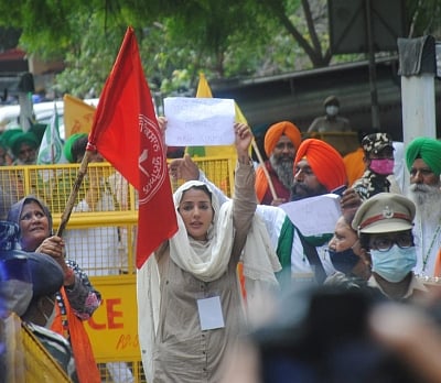 Farmers stage protests at Jantar Mantar, assert they will not leave Delhi till three farm laws are repealed