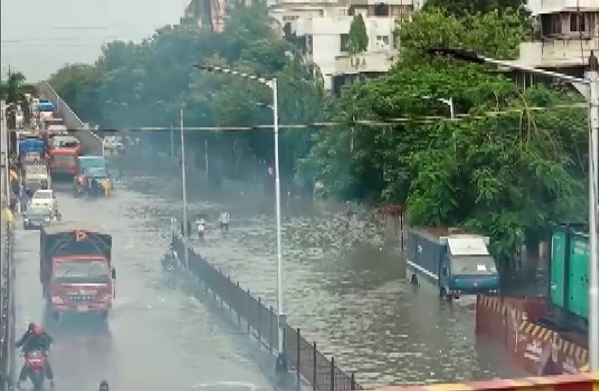 Heavy rains in parts of Mumbai; local train services hit due to water-logging