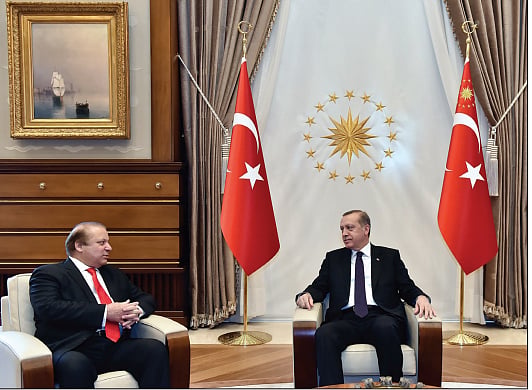 When a Microsoft font exposed the Turkish President Erdogan and Pakistan's PM Mian Nawaz Sharif