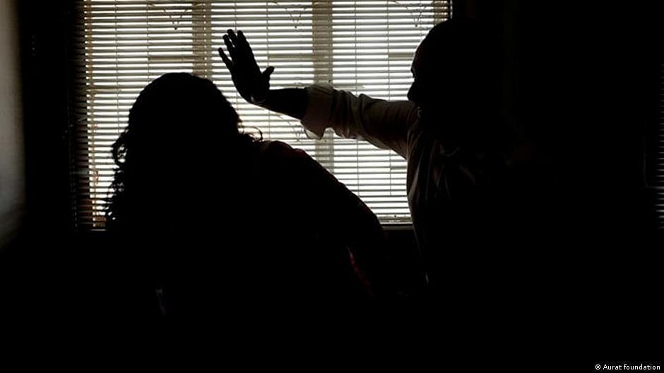 Violence in UP's Chandauli after girl dies due to alleged thrashing by police