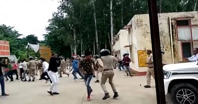 Widespread violence in UP on nomination filing day for Block polls