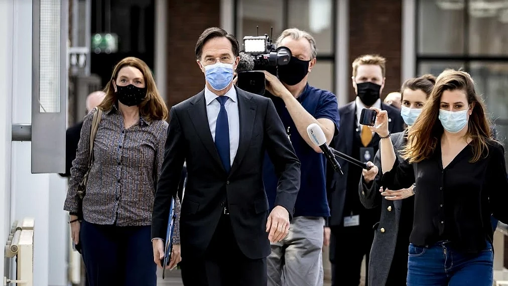 Dutch PM apologises for relaxing measures too soon