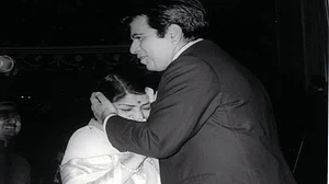 Dilip Kumar introduced Lata Mangeshkar at her first
international concert at the Royal Albert Hall, London.
1974.