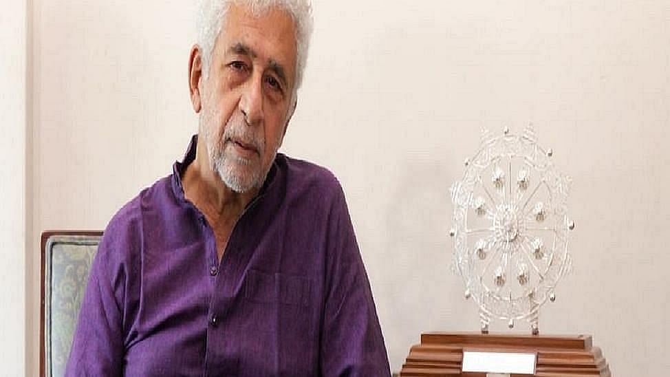 Naseeruddin Shah sets record straight on Dilip Kumar 