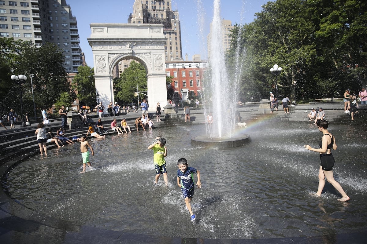 Deaths spike as heatwave scorches parts of US, Canada
