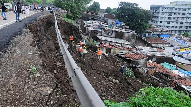 Maharashtra rains: Bridge washed away, Mumbra bypass road damaged in Thane