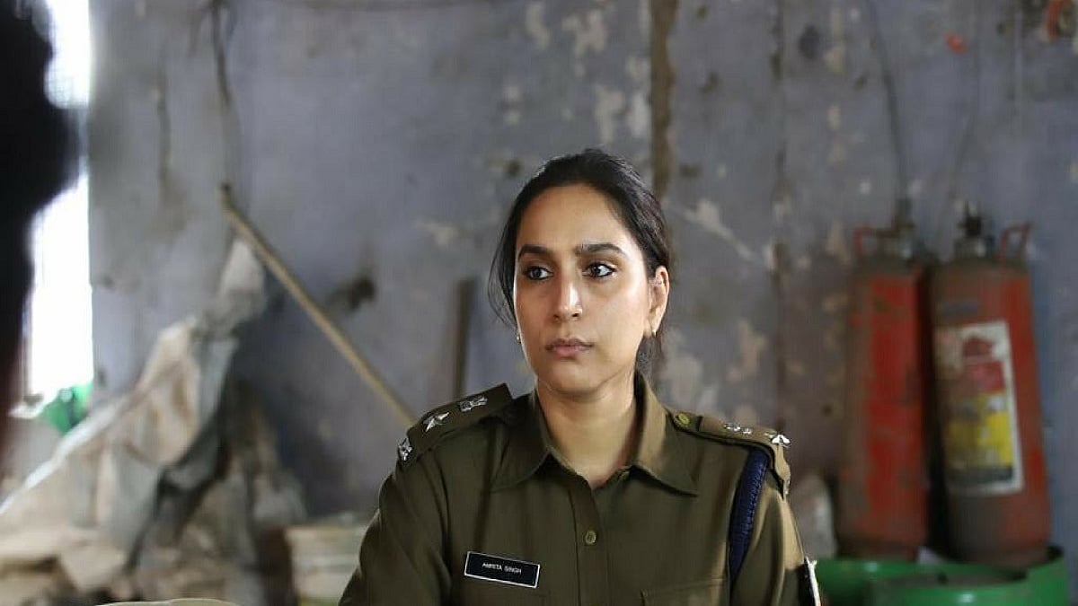Actress Zoya Hussain