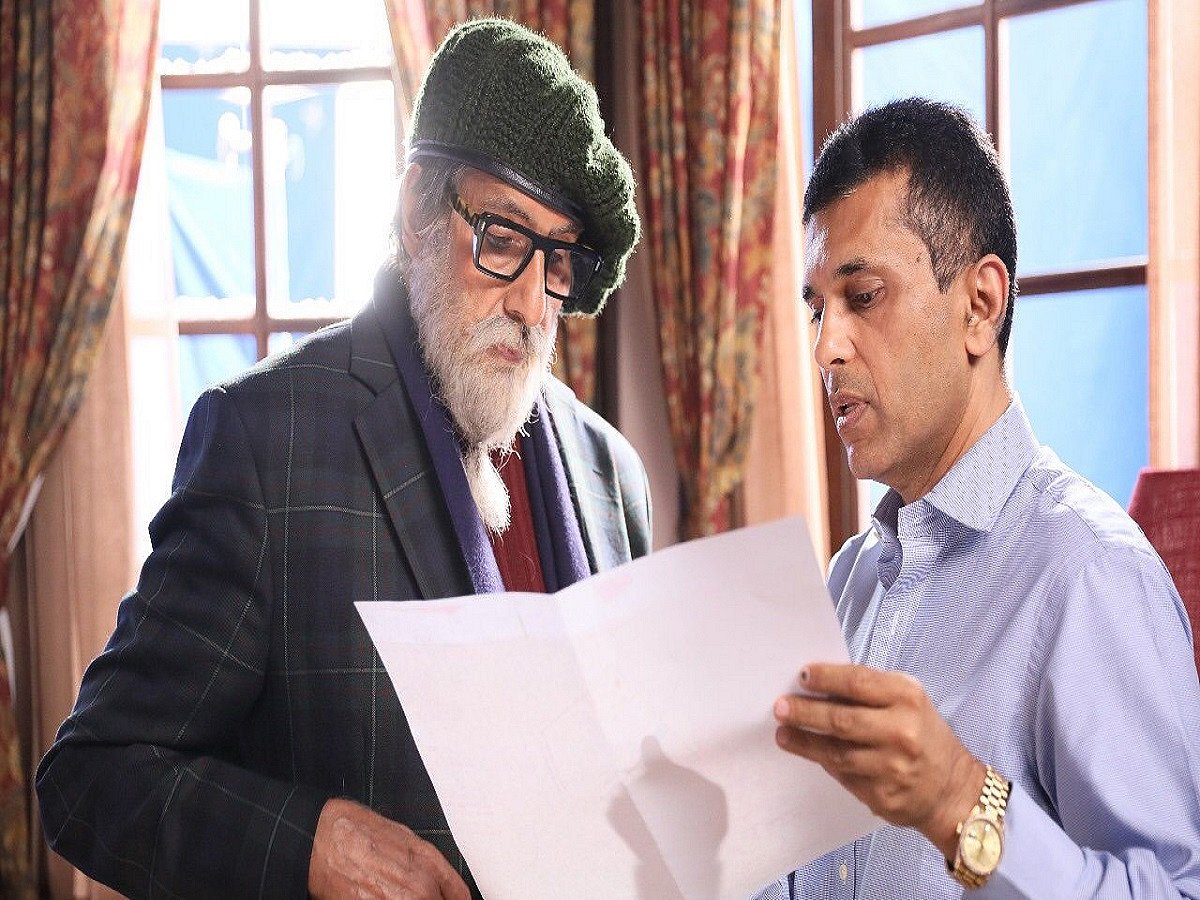 Amitabh Bachchan to shoot a poetic title sequence for Anand Pandit's 'Chehre'