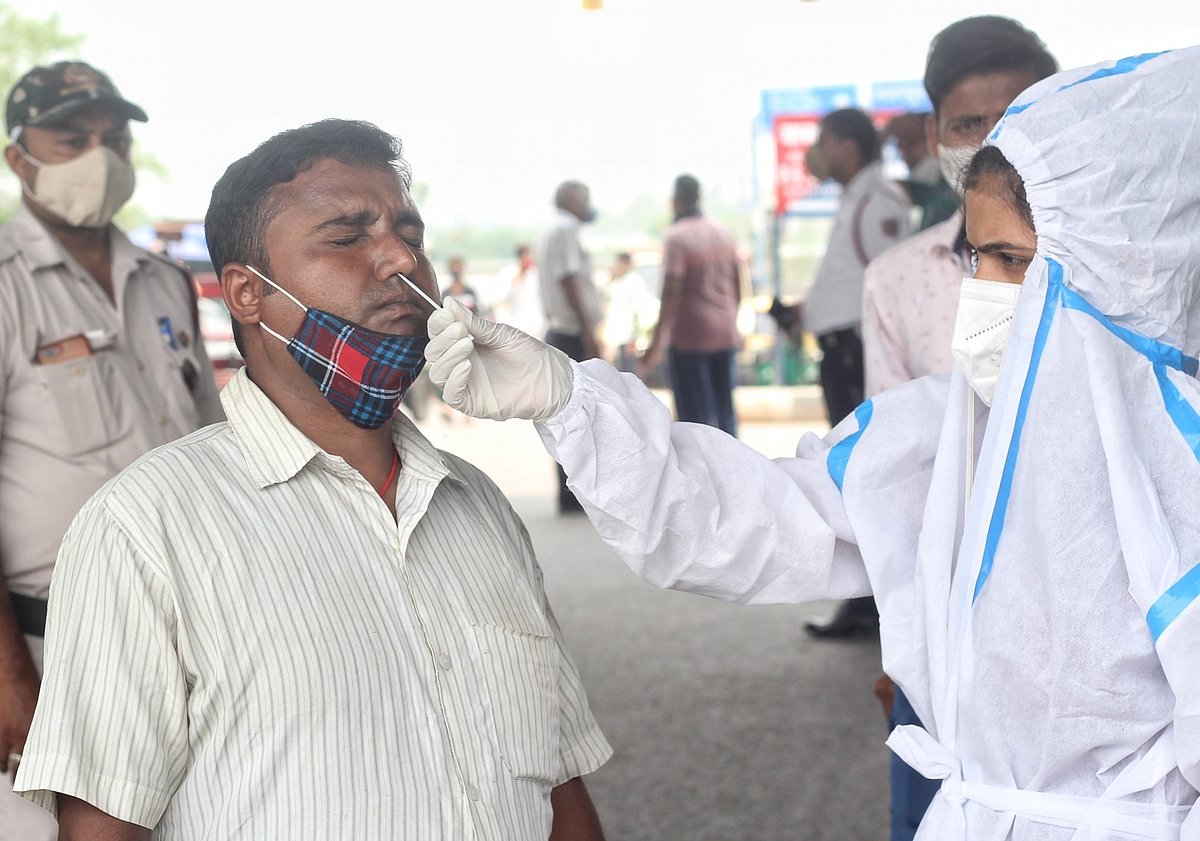 India adds 43,645 COVID-19 cases, 640 deaths