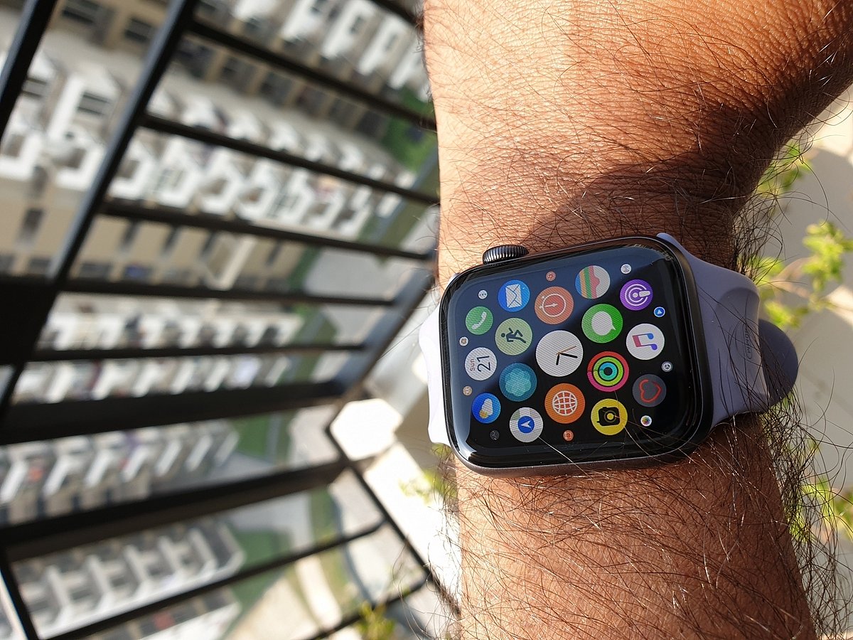 Man credits 'Apple Watch Fall Detection' for saving his life: Report