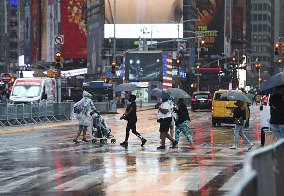 Tropical storm Henri inflicts massive losses in US