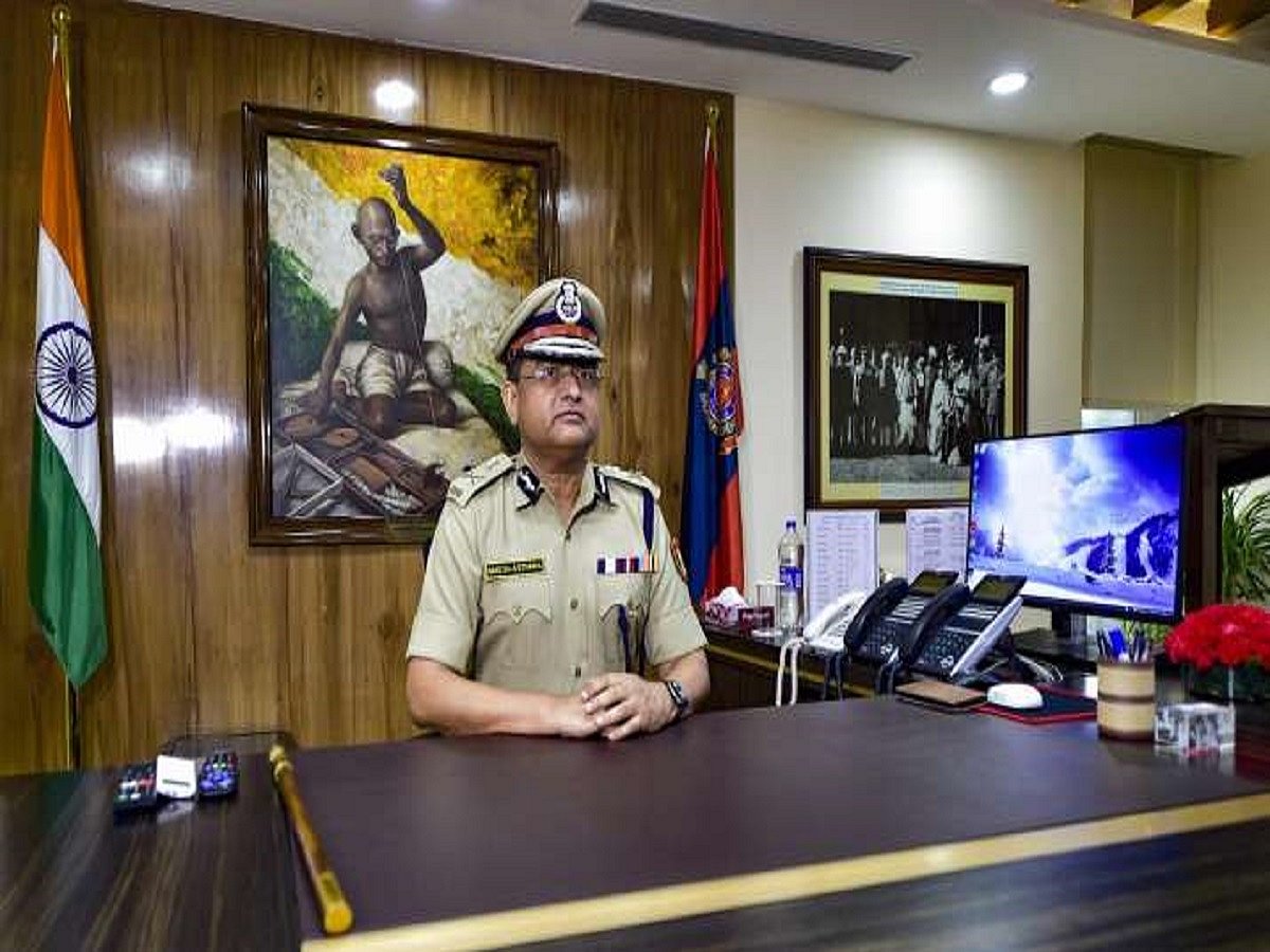 Appointment of Rakesh Asthana as Delhi Police Commissioner completely illegal on multiple grounds: CPIL in SC