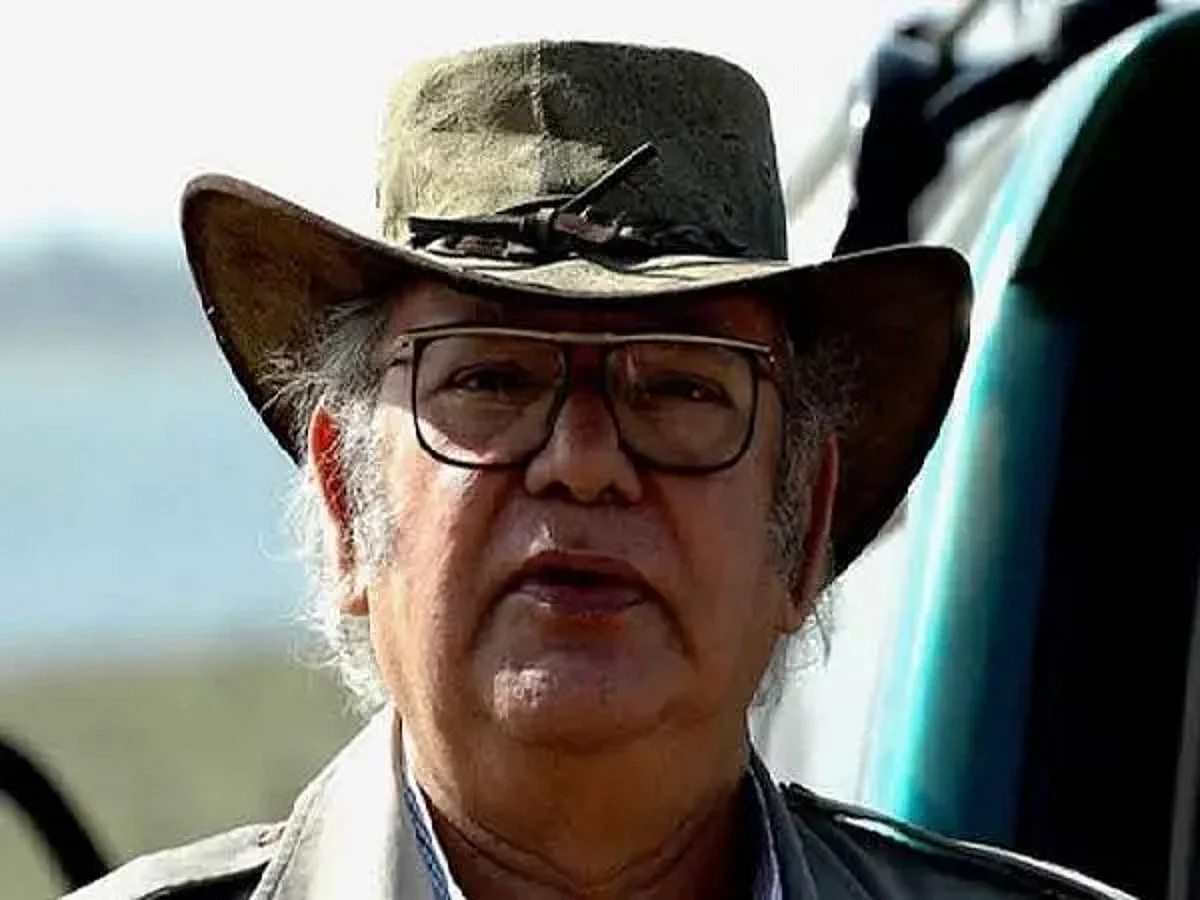 Tribute: Buddhadeb Guha, the iconic writer who was a trained singer and good painter too