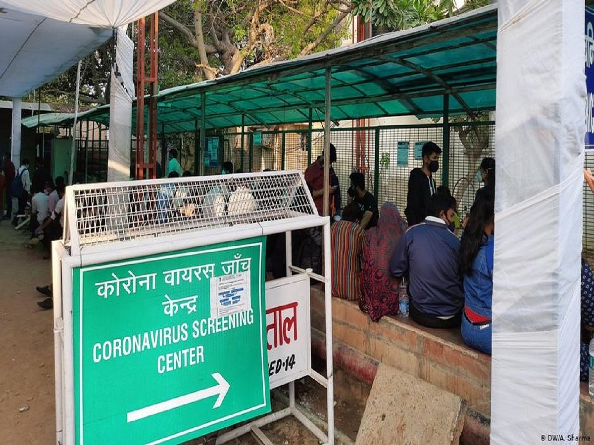 Global eradication of COVID-19 more feasible than for polio, BMJ analysis says