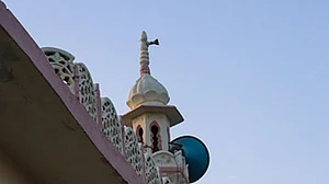 K'taka HC orders 16 mosques to submit affidavit on loud speakers