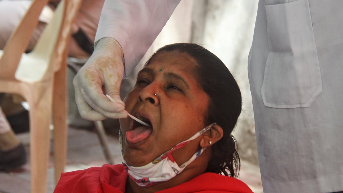 India records 40,120 fresh coronavirus infections, 585 new deaths
