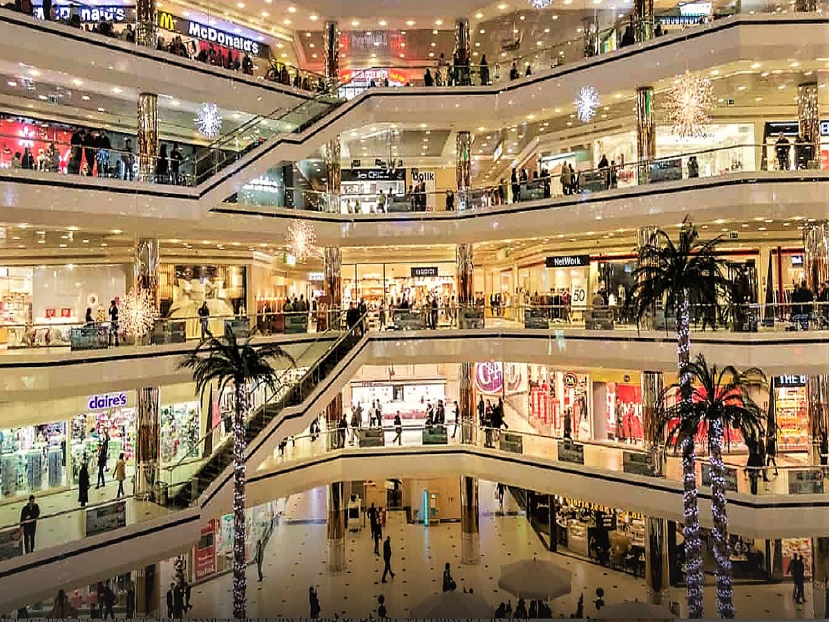 Allow malls, markets to operate till 10 pm: traders' body to DDMA
