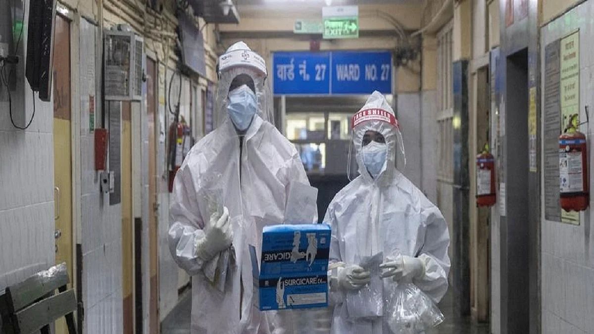 COVID-19: India records 39,070 new cases