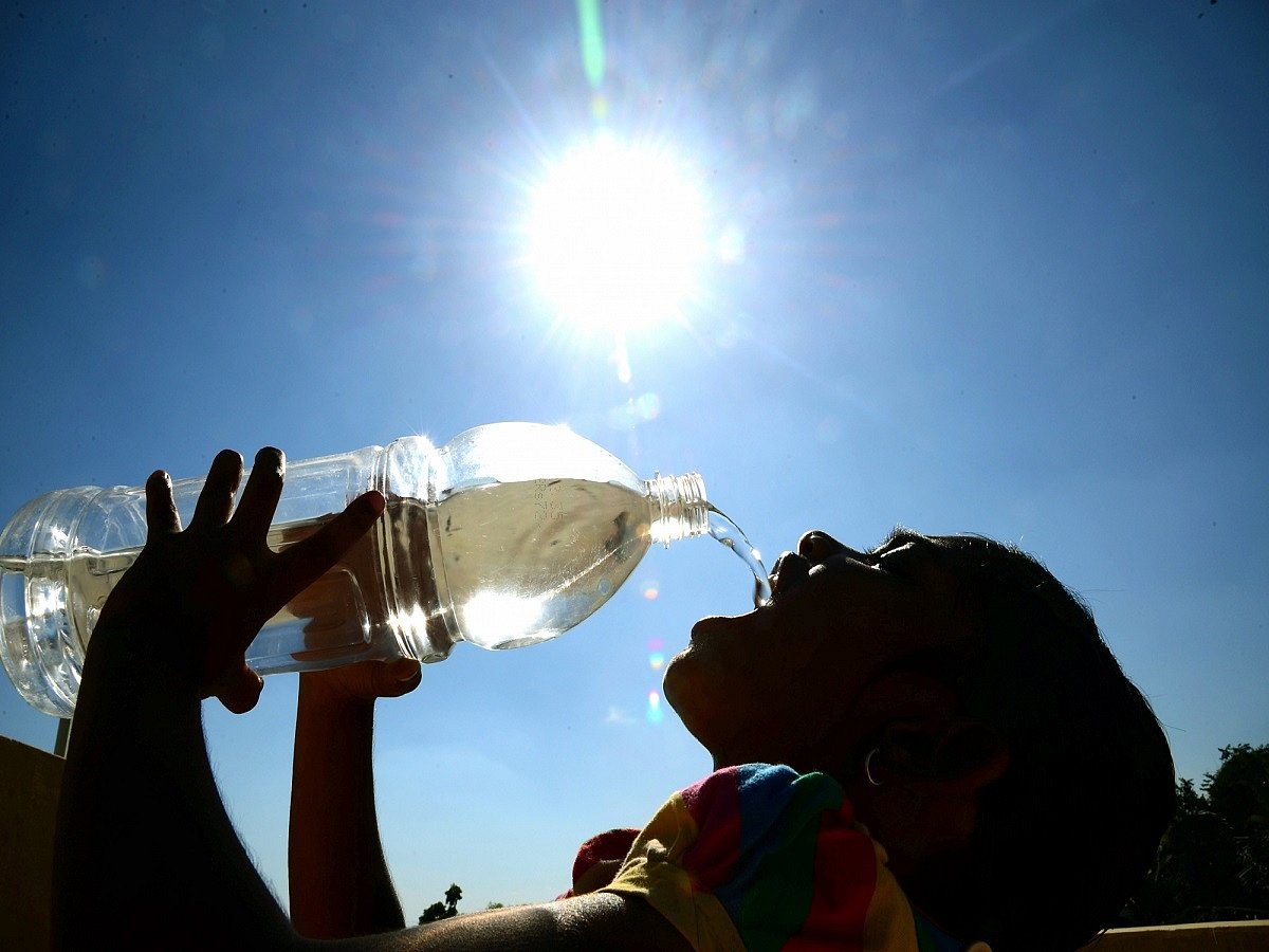 Delhi to witness warm weather with high humidity