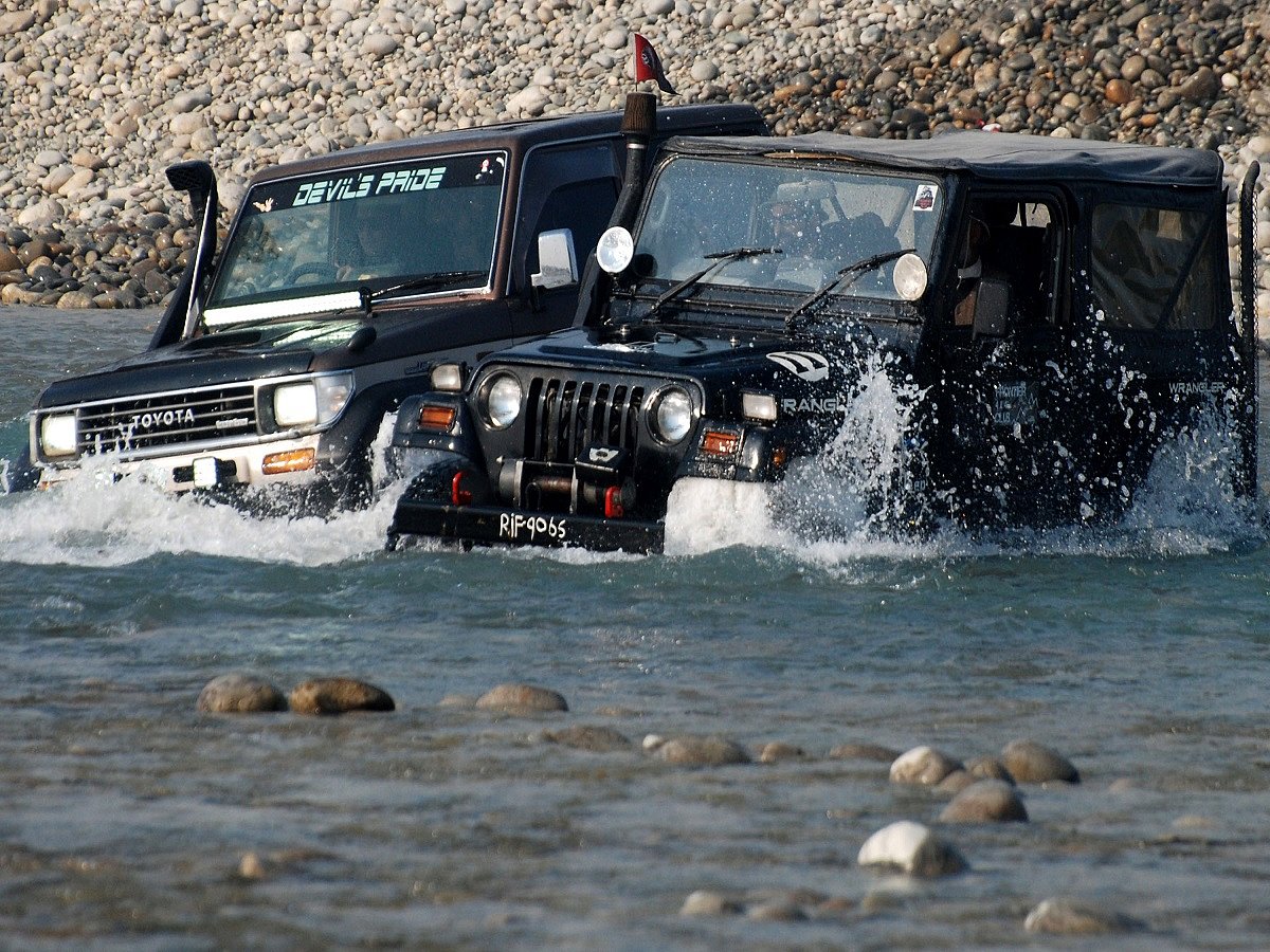 Flood warning in Leh due to blockage of Zanskar River
