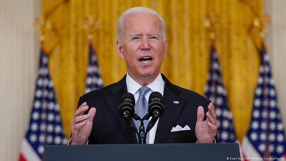 Biden admin takes new actions on masks, vaccination