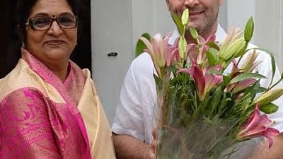 Rajani Patil with Congress leader Rahul Gandhi (File photo)