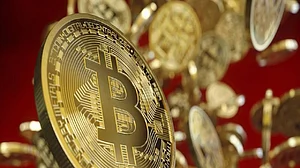 China declares all cryptocurrency transactions illegal