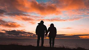 Why partners become emotionally unavailable to each other