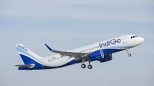 DGCA extends ban on international commercial flights till Oct 31
