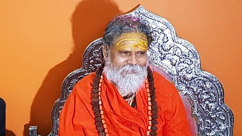 Mahant Narendra Giri