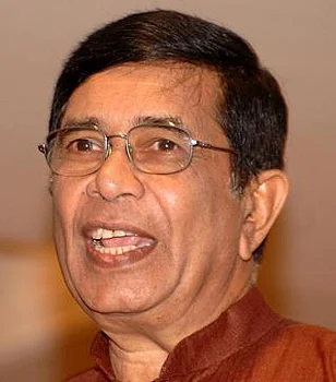 Oscar Fernandes (File photo)