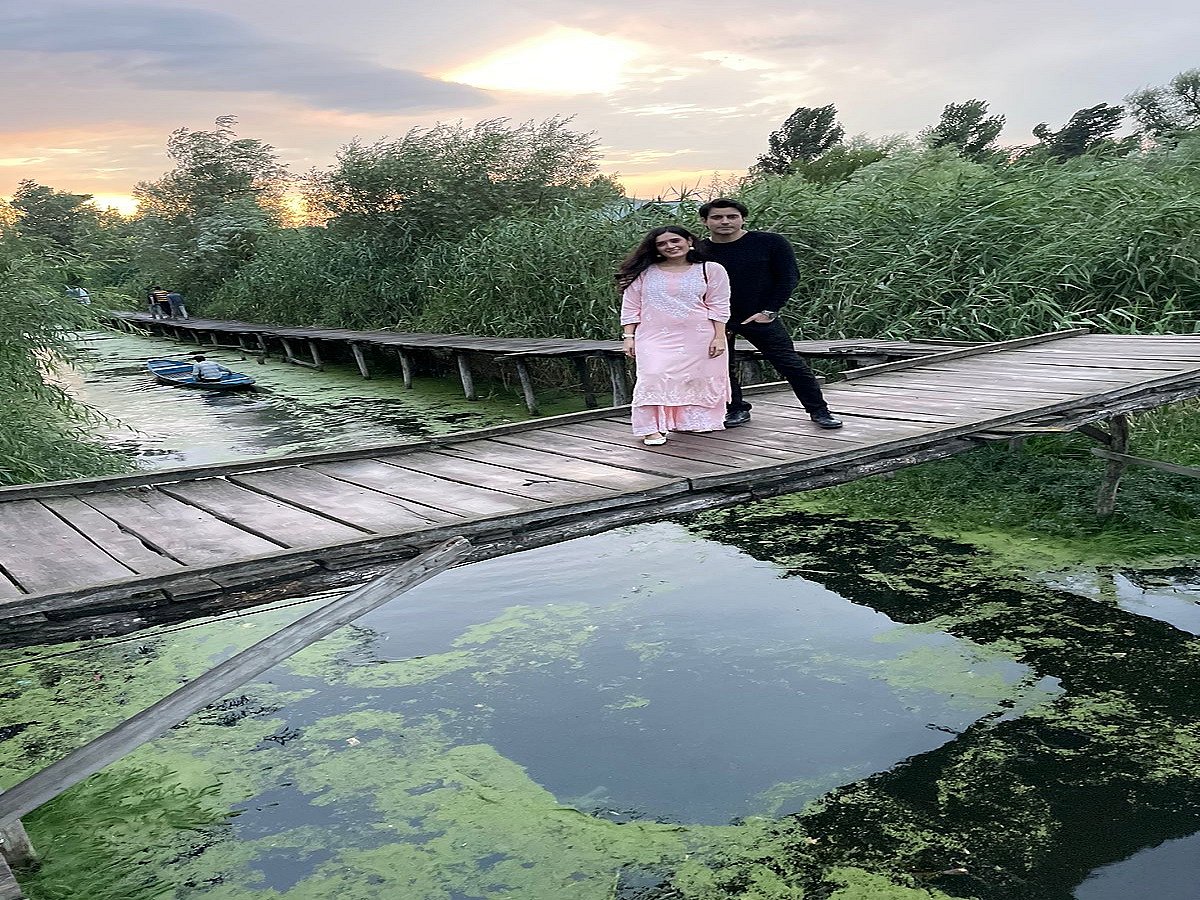 'Sun Le Zara' starring real life couple, Gautam and Pankhuri Rode reflects their magical chemistry!