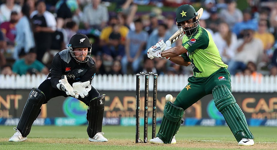 Pak cricketers 'extremely disappointed' over New Zealand pullout from series