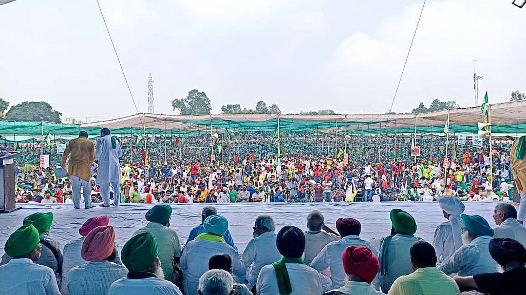 Farmers stir UP poll cauldron, give clarion call to uproot BJP in 2024 as well at Muzaffarnagar Mahapanchayat