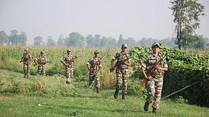 Chinese national among 2 nabbed by SSB from Indo-Nepal border