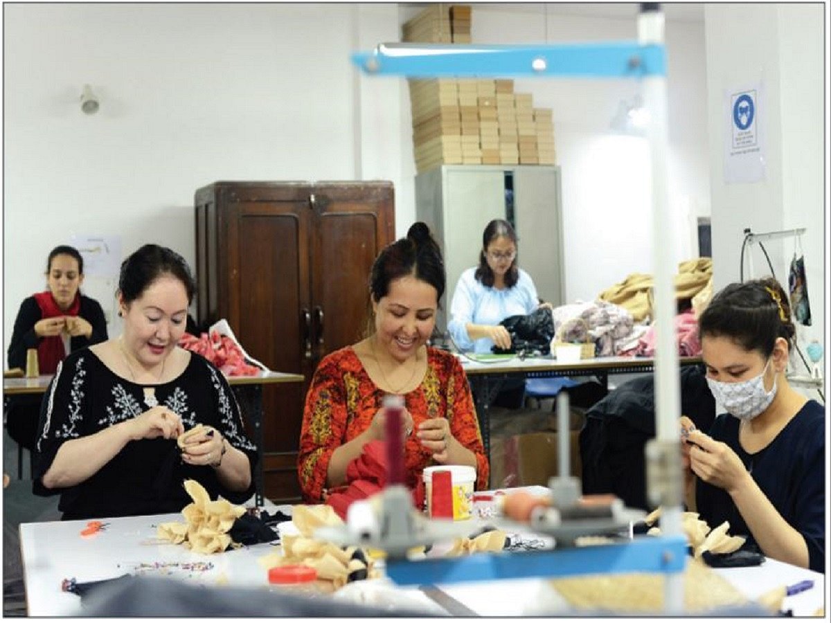 Afghan refugee women in New Delhi stitching their way to freedom 