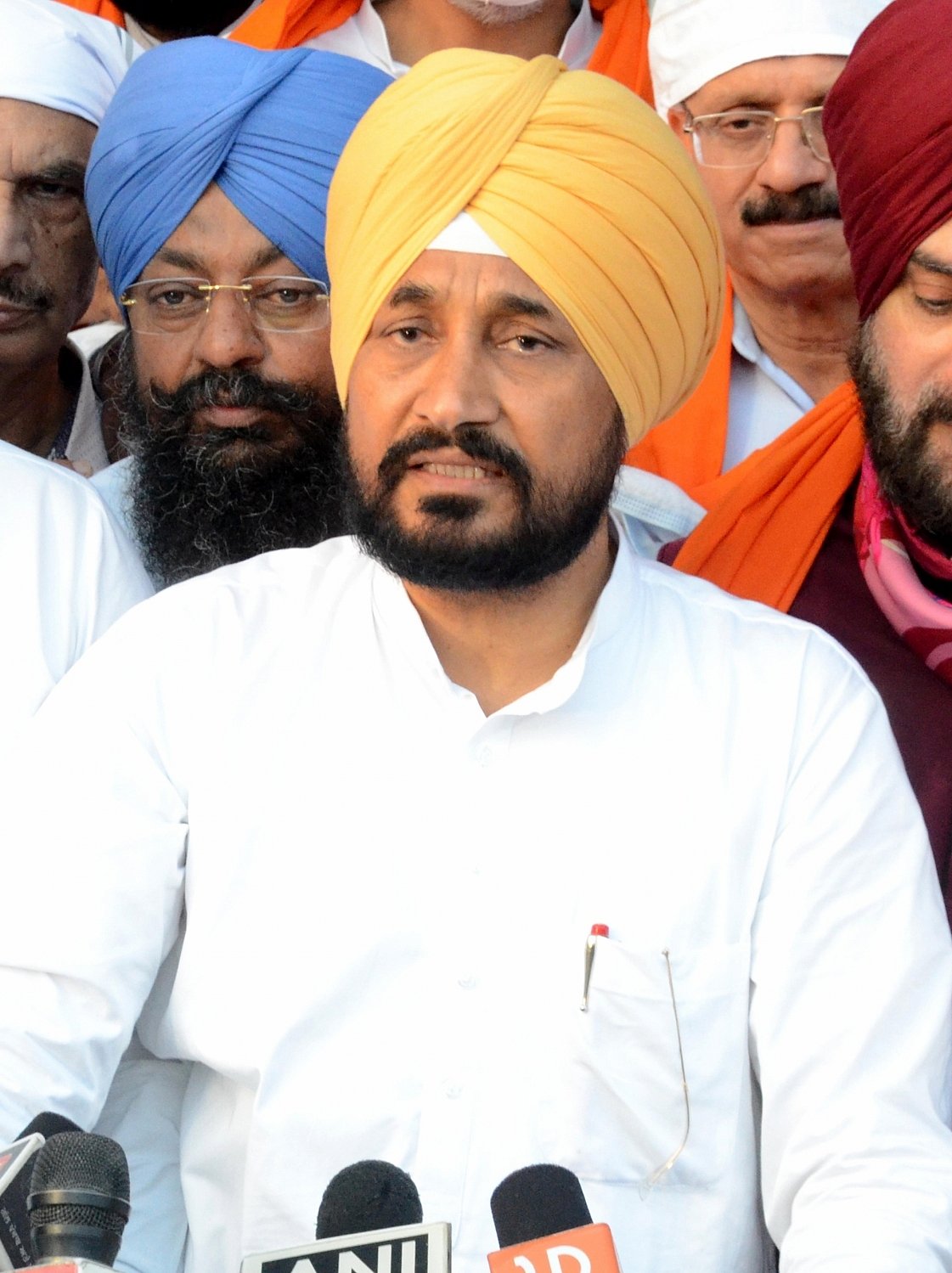 Punjab CM asks ministers to keep security bare minimum