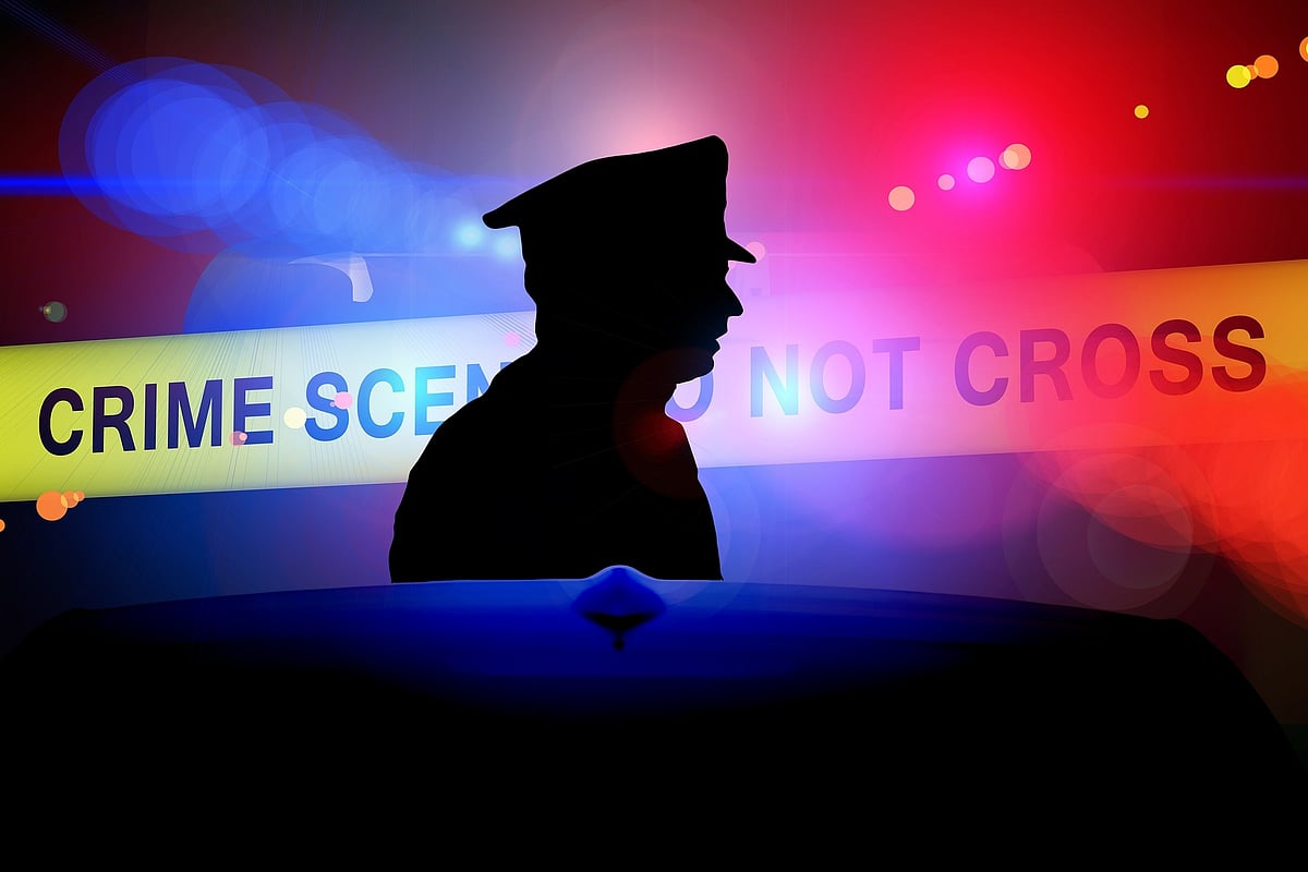 Stalker throws down Lucknow woman off roof