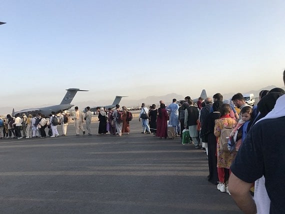 How a S African pilot and a 41-yr-old Boeing 727 saved 600 Afghans in Kabul
